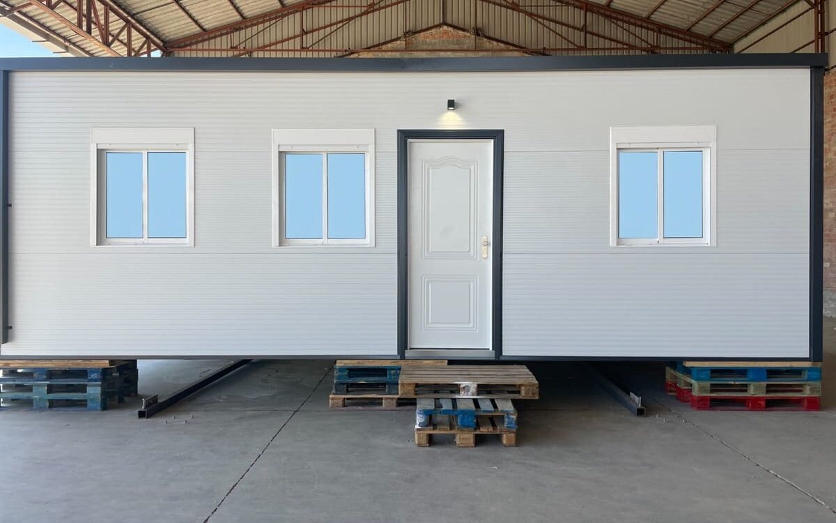 Fachada de una casa prefabricada